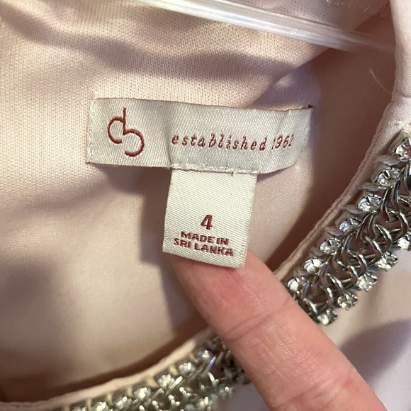 A beautiful blush pink dress. - Picture 2 of 3